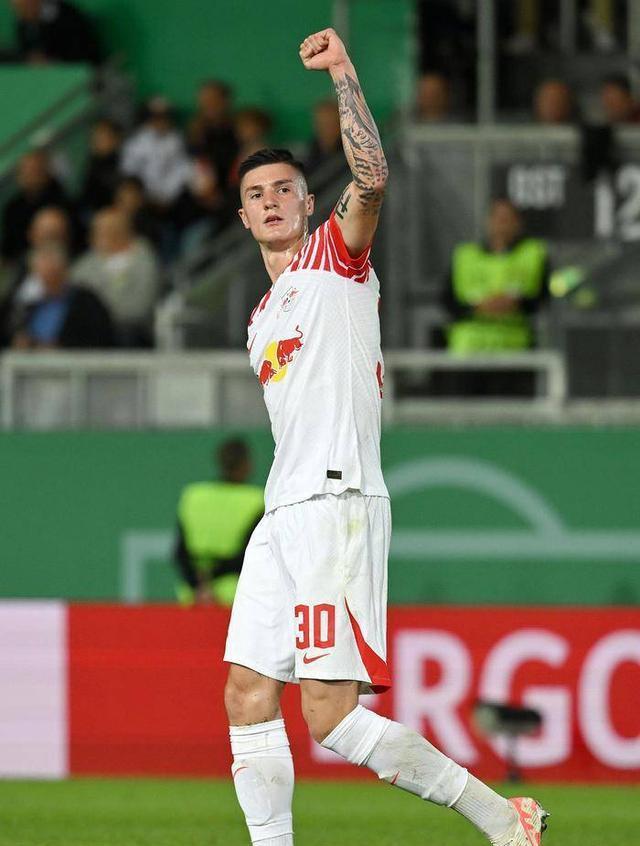 战平瑞典表, yid, 比赛